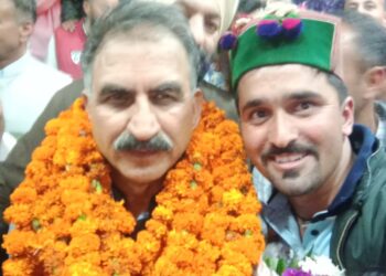 आउटसोर्स कर्मचारी जल्द मिलेंगे मुख्यमंत्री  ठाकुर सुक्खूविंदर सिंह सुक्खू  से बोले अंकुर शर्मा