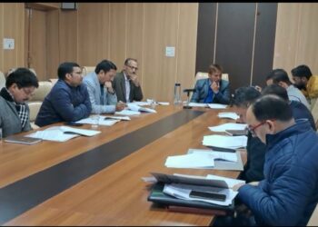 नाहन : नशे के खिलाफ पुलिस और सम्बन्धित विभाग सख्त कार्रवाई करें-उपायुक्त