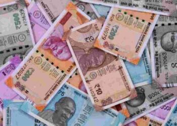 कलर प्रिंटर से असली नोट स्कैन कर नकली नोट बनाने का पर्दाफाशब,  आरोपी नकली नोटों के साथ गिरफ्तार