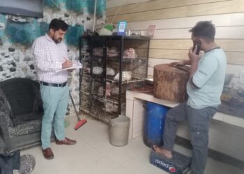 पांवटा साहिब : प्रतिबंधित पॉलीथीन का उपयोग करने किया जुर्माना