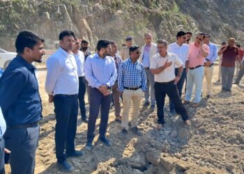 आपदा से हुए नुकसान का जायजा लेने इंटर मिनिस्ट्रियल सेंट्रल टीम पहुंची सिरमौर ,आपदा से हुआ 379 करोड़ रुपये का नुकसान