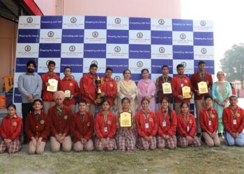 जिला स्तरीय चिल्ड्रन साइंस कांग्रेस में द स्कॉलर्स होम स्कूल के बच्चों ने किया बेहतरीन प्रदर्शन