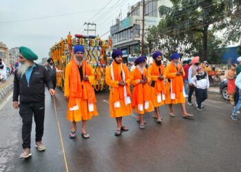 पांवटा साहिब  : श्री गुरु नानक देव जी के 554 वें प्रकाशोत्सव पर गुरु की नगरी में भव्य नगर कीर्तन का आयोजन