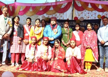 विनय कुमार ने छछेती वरिष्ठ माध्यमिक पाठशाला के वार्षिक समारोह में बतौर मुख्य अतिथि भाग लिया