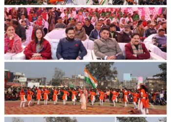 पांवटा साहिब :  गणतंत्र दिवस पर ध्वजारोहण कर आकर्षक मार्चपास्ट की ली सलामी