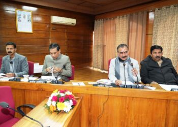 भ्रष्टाचार पर नकेल कसने के लिए नया कानून बनाने पर विचार: मुख्यमंत्री