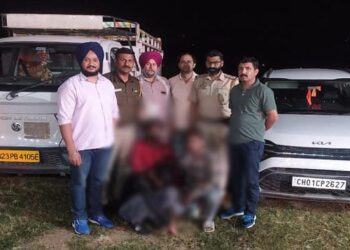 यूपी के कबाड़ियों ने ट्रक ड्राइवर के साथ मिलकर किया सरिया चोरी , कालाआम पुलिस ने  गिरफ्तार किए तीनों आरोपी