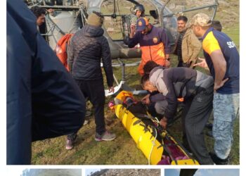 भारतीय मूल की दो महिला पर्यटकों का चूडधार  से  हेलीकॉप्टर द्वारा सकुशल रेस्क्यू