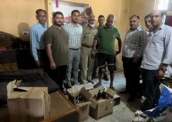 आबकारी विभाग ने 1.16 लाख लीटर अवैध शराब बरामद की