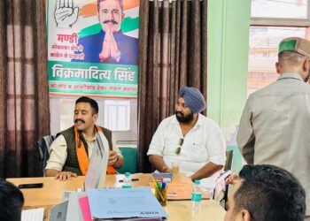 संसदीय क्षेत्रों तथा विधानसभा क्षेत्रों के उप-चुनावों के लिए कुल 84 नामांकन दाखिल