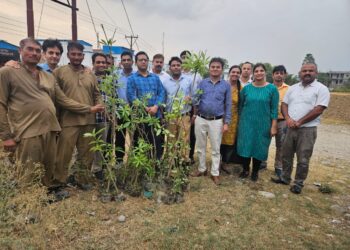 पांवटा साहिब : विश्व पर्यावरण दिवस पर किया पौधारोपण