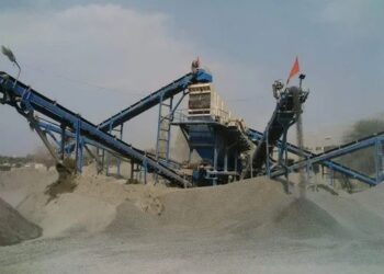 पावटा साहिब : शिमला से आई माइनिंग विभाग की टीम ने तीन स्टोन क्रेशर किए सील