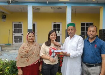 पच्छाद की बेटी हिमांशी ठाकुर बनी सेना में नर्सिंग लेफ्टिनेंट, महाराष्ट्र के पुणे में मिल्ट्री कमांडिंग हॉस्पिटल खिड़की में मिली पहली तैनाती