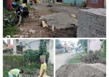 पांवटा साहिब के वार्ड नंबर 5 में किया जा रहा घटिया सामग्री से टायलिंग वर्क