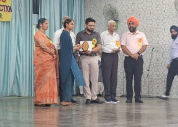 पावटा साहिब : GNMPS में उत्कृष्ठ शिक्षकों का सम्मान , SDM जीएस चीमा ने दिया ये संदेश