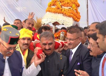 मुख्यमंत्री ने अंतरराष्ट्रीय श्री रेणुका जी मेले का शुभारम्भ किया , रेणुका जी बांध का निर्माण कार्य शीघ्र होगा आरम्भ: मुख्यमंत्री