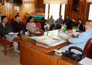 नाहन : सुमित खिम्टा की अध्यक्षता में सड़क सुरक्षा समिति की बैठक आयोजित   