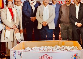 भूषण ज्वैलर्स सोलन की खुशियों की दिवाली मेगा लक्की ड्रॉ का परिणाम घोषित तीनो टाटा टियागो गाड़ियों पर महिलाओं ने मारी बाज़ी, हौंडा स्कूटी पर भी ज़्यादातर महिलाओं की रही जीत