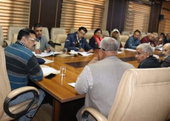 नाहन : एडीएम ने की प्रधानमंत्री नया 15 सूत्रीय कार्यक्रम की जिला स्तरीय बैठक की अध्यक्षता