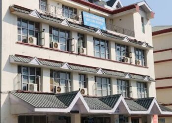 पांवटा साहिब हॉस्पिटल में महिला डेढ़ महीने से टीबी के इलाज के लिए काट रही चक्कर