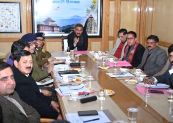 साइकोट्रोपिक दवाओं की अवैध बिक्री में संलिप्त कम्पनियों के लाइसेंस रद्द किए जाएंगे , मुख्यमंत्री ने राज्य में नशे के अवैध कारोबार को ध्वस्त करने के लिए व्यापक अभियान आरम्भ करने के निर्देश दिए