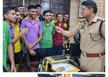 छात्रों को सिरमौर पुलिस अधीक्षक  निश्चिंत सिंह नेगी द्वारा किया गया जागरूक