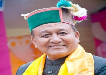 काले कपड़े, जूते-चप्पल फैंककर सरकारी वाहन पर लगे राष्ट्रीय ध्वज का किया अपमानः जगत सिंह नेगी