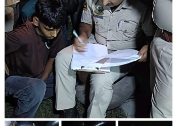 पावटा साहिब : पुलिस ने  गोताखोरों के साथ मिलकर बचाई टापू पर फंसे तीन युवकों  की जान