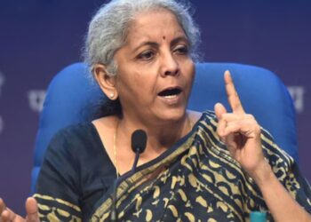 नए इनकम टैक्‍स ब‍िल को लेकर व‍ित्‍त मंत्री ने बताई ऐसी बात, जानकर सब हो गए खुश