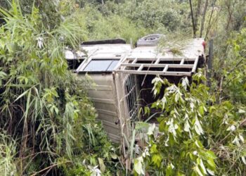 Himachal: बोलेरो कैंपर वाहन खाई में गिरा, एक व्यक्ति की मौत…दूसरा लापता
