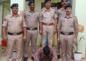 33 वर्षीय व्यक्ति को 10.45 ग्राम चिटटा/हैरोइन सहित सोलन पुलिस ने शामती बाईपास से नाकाबंदी कर किया गिरफतार