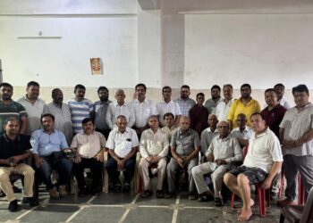 Paonta sahib: श्री सनातन धर्म सभा के सभी मन्दिरो के प्रबंधकों व पुजारियो तथा धार्मिक संस्थानों की विशेष बैठक का आयोजन गीता भवन मन्दिर में किया गया….