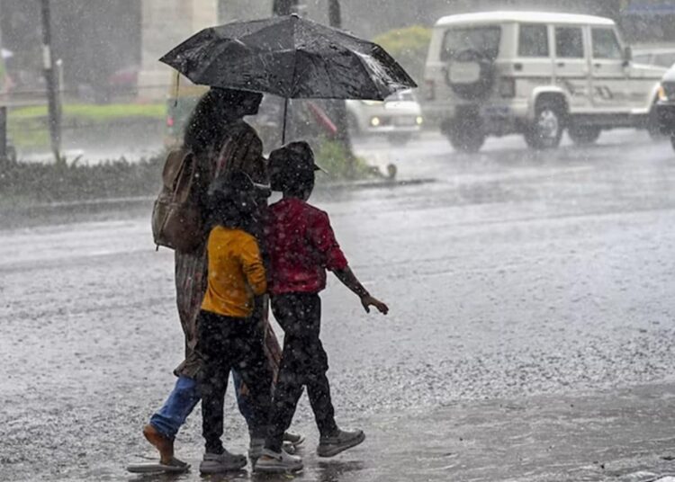 हिमाचल के इन जिलों में बारिश का अलर्ट, जानें आज और आने वाले दिनों का मौसम