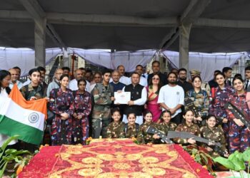 विधानसभा उपाध्यक्ष ने किया ध्वजारोहण, कहा- कई चुनौतियों के बावजूद आगे बढ़ रहा है हिमाचल प्रदेश