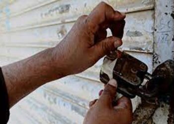 बिना लाइसैंस के बनाई जा रही दवाइयों की फैक्टरी सील