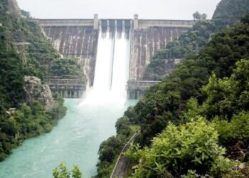 सावधान! भाखड़ा बांध के फ्लड गेट खोले, 45 हजार क्यूसिक पानी छोड़ा