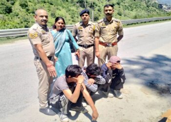 शिमला में चिट्टे की खेप सहित कार सवार 3 युवक गिरफ्तार