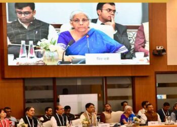 GST को लेकर सरकार का बड़ा फैसला. अब सिर्फ 5% और 18% वाले दो स्लैब रहेंगे. 12% और 28% स्लैब अब खत्म. ये बदलाव 22 सितंबर से होंगे लागू.