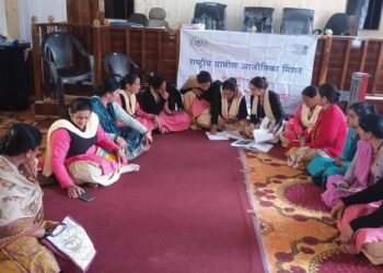 सीएलएफ की बैठकों में महिलाएं लेती है। अपने खर्चे पर भाग, नहीं मिलता कोई मानदेय