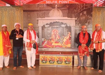 बाला सुन्दरी मंदिर में आरंभ हुए आश्विन नवरात्र मेला ,जिला दंडाधिकारी एल.आर. वर्मा ने किया शुभारंभ….