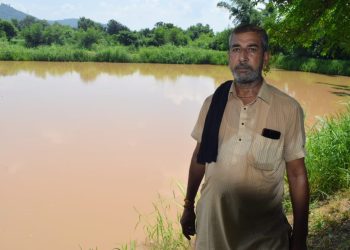 मुख्यमंत्री कार्प मत्स्य पालन योजना से सुरेंद्र पाल का जीवन बना अधिक खुशहाल