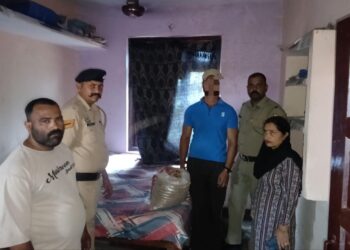 पुलिस ने सूचना के आधार पर ,साढ़े 3 किलाे भुक्की के साथ दबाेचा नशे का साैदागर