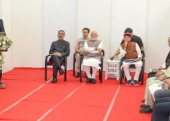 CM ने प्रधानमंत्री से उठाया वन नियमों में संशोधन का मुद्दा, 1500 करोड़ के पैकेज पर भी कही बड़ी बात