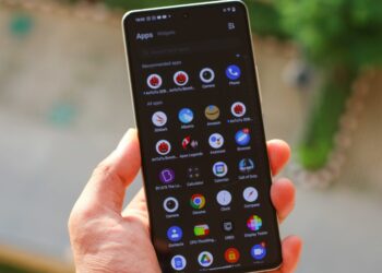 प्रदेश शिक्षा विभाग का बड़ा फैसला, स्कूलों में मोबाइल फोन के इस्तेमाल पर रोक, निर्देश जारी