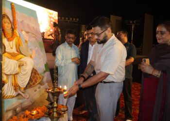 Paonta Sahib: ए डी एम ने राज्य स्तरीय यमुना शरद महोत्सव की दूसरी संध्या का किया विधिवत शुभारंभ