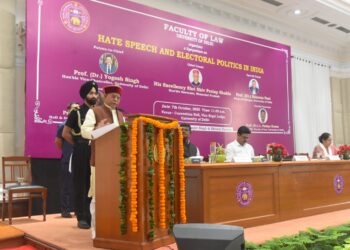 जवाबदेही के साथ करें अभिव्यक्ति की स्वतंत्रता का इस्तेमाल: राज्यपाल