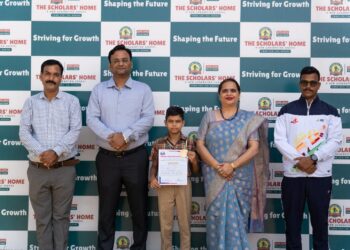 द स्कॉलर्स होम के छात्र अद्विक सिंह भदौरिया ने ताइक्वांडो में रजत पदक जीतकर रचा इतिहास