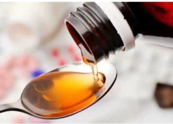 कफ सिरप समझ दंपति ने पी ली खरपतवार नाशक दवा, पत्नी की मौत, पति की हालत गंभीर