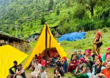 दर्द में डूबी है कुल्लू के कई परिवारों की दिवाली: आपदा ने सब कुछ छीना, न जलेंगे दीप और न बंटेगी मिठाई