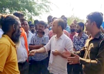 Himachal: डमटाल में संदिग्ध हालात में मिले गौवंश के शव, हिन्दू संगठनों ने दोषियों के खिलाफ मांगी सख्त कार्रवाई